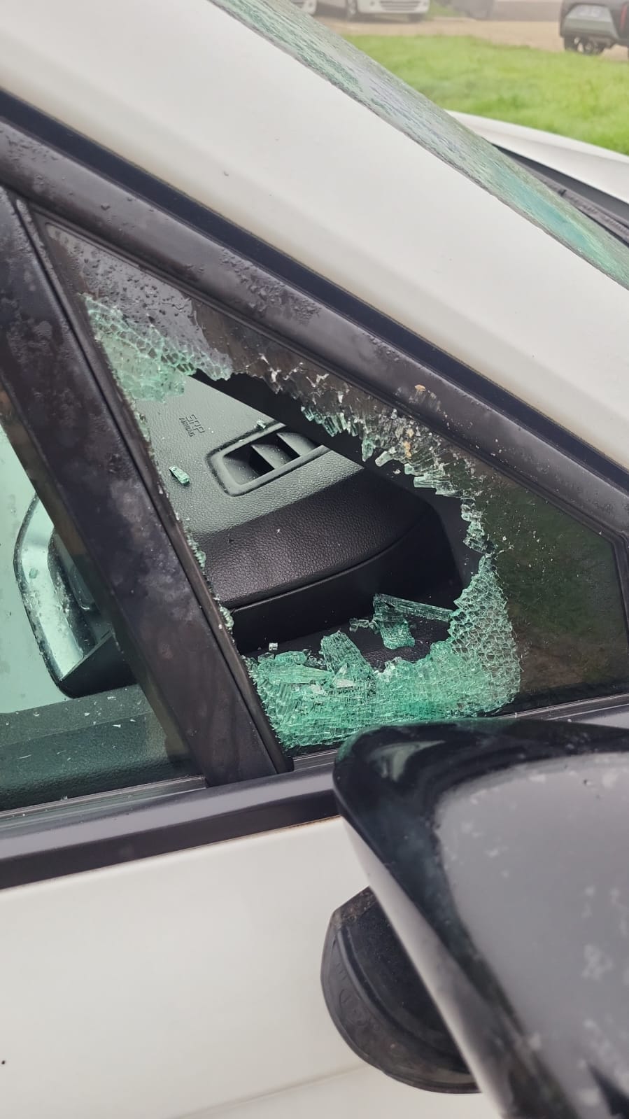 WhatsApp Image 2025-09-29 at 09.59.02.jpeg (132 KB)